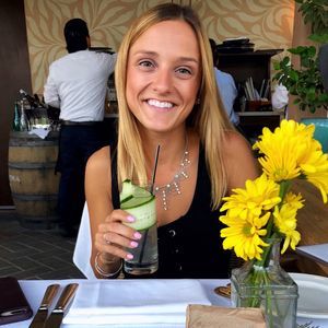 Meet your Posher, Jessica